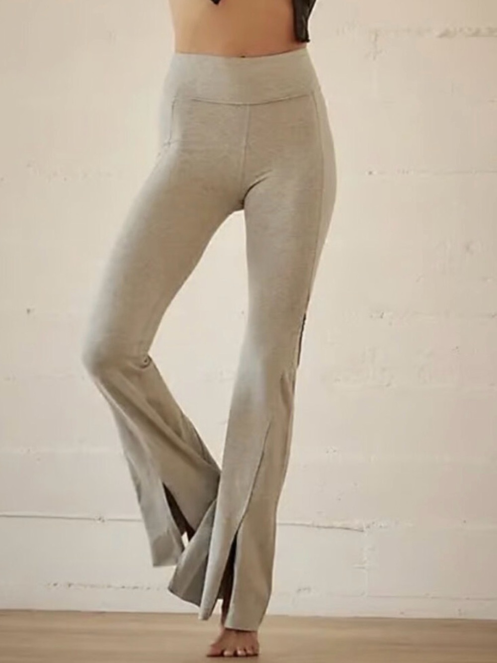 Free People Movement FP Heather Gray Hot Shot Kick Flare Pants Size Medium